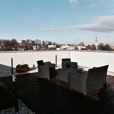 Mlynska 8 Apartament Z Prywatnym Basenem Bielsko-Biała Esterno foto